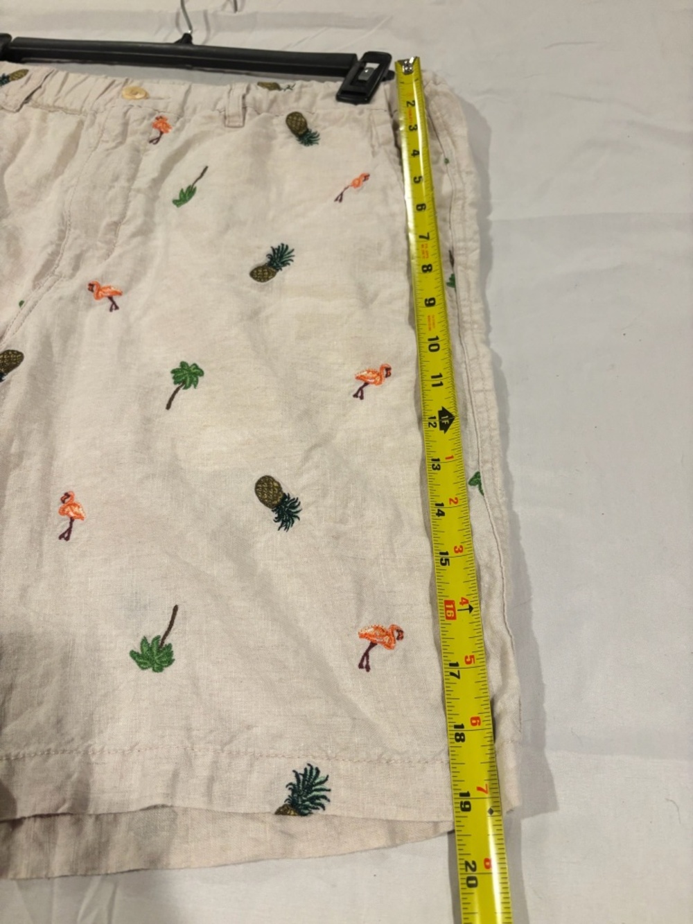 Tommy Bahama Flamingo Tango Linen Shorts 10" Embroidered Pineapple Beige - Picture 3 of 12